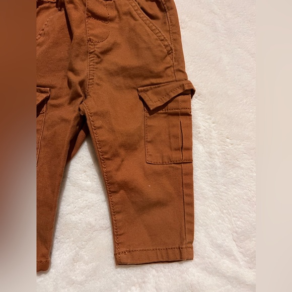 Baby B’gosh Pants with Suspenders - Picture 2 of 7